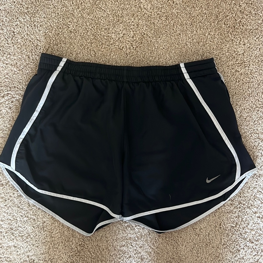 Black Nike shorts